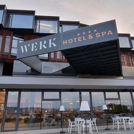 Werk Hotel & Spa Хунедоара Экстерьер фото