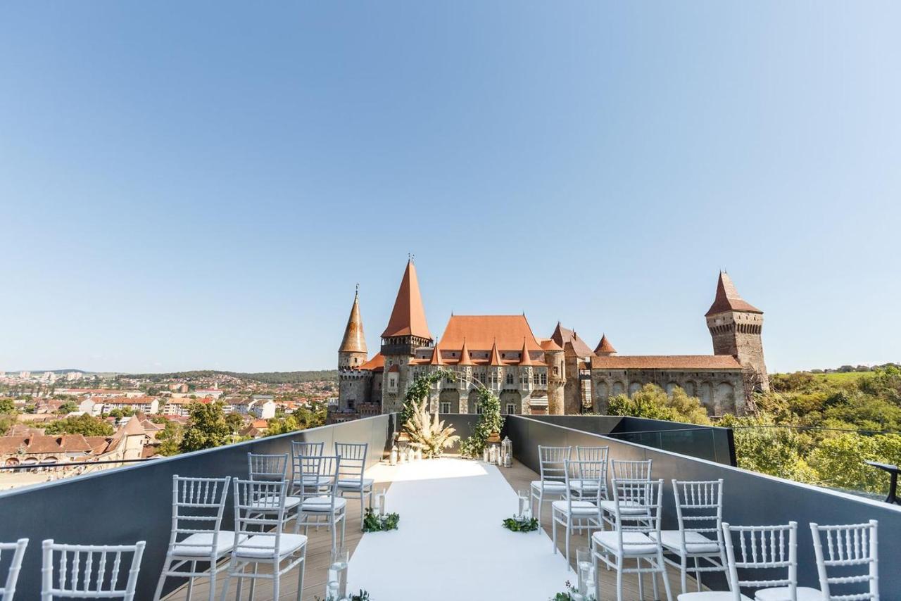 Werk Hotel & Spa Хунедоара Экстерьер фото