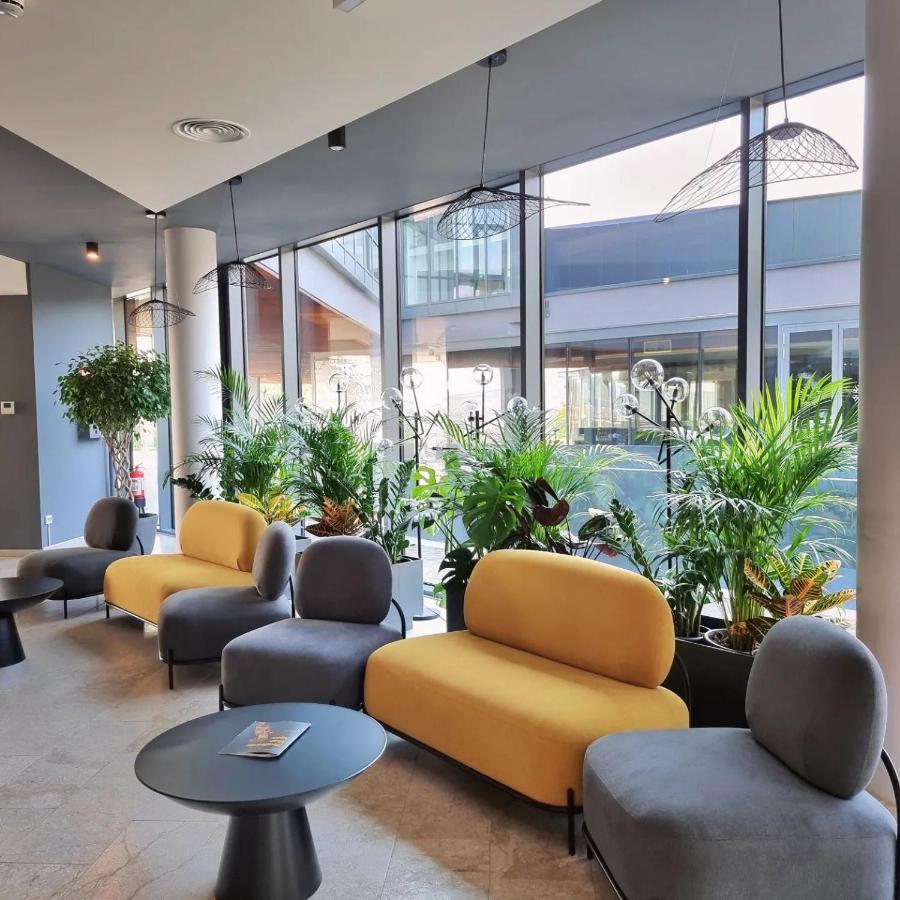 Werk Hotel & Spa Хунедоара Экстерьер фото